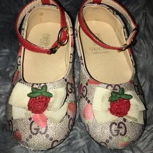 Toddler shoes